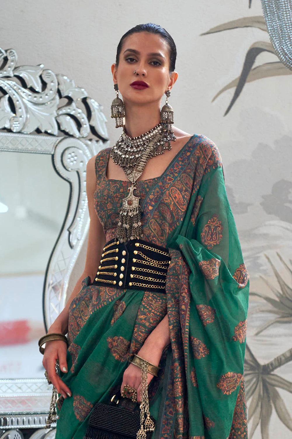 Forest Green & Floral Design Border Kashmiri Saree with Sleeve Less Blouse