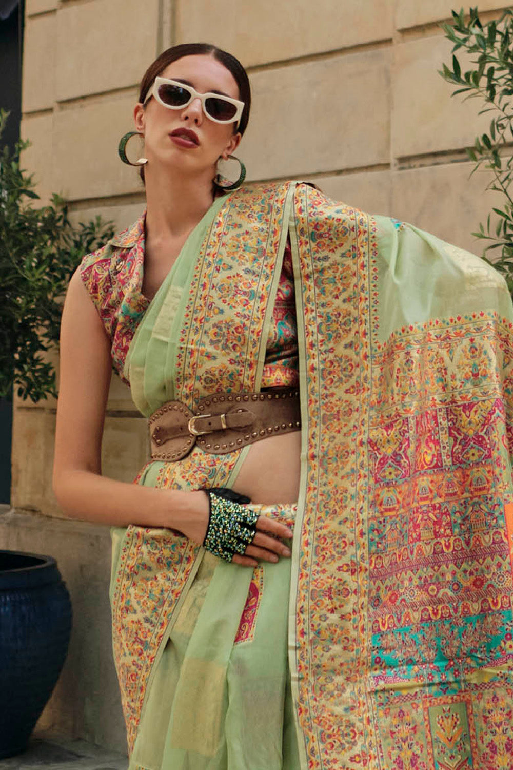 Kelly Green & Golden Heavy Border Kashmiri Silk Saree with Sleeve Less Designer Blouse